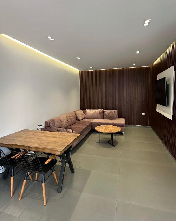  Sasori Apartments Saranda